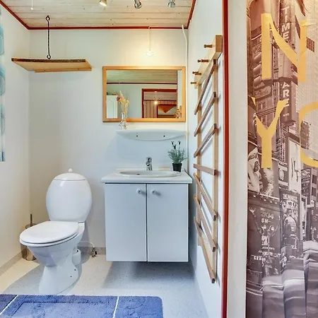 Three-bedroom Holiday In